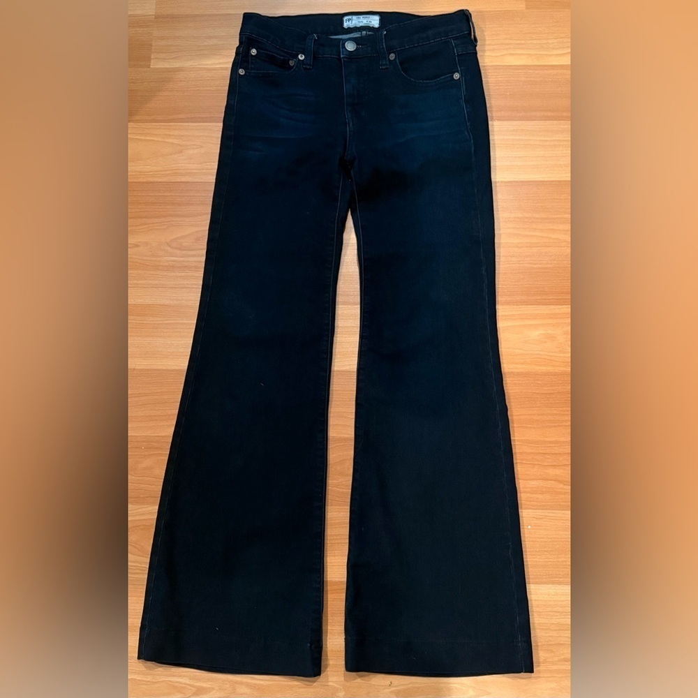 Free People Womens Dark BLUE Flare Jeans Tag Size 26 Actual Waist 29. Stretchy